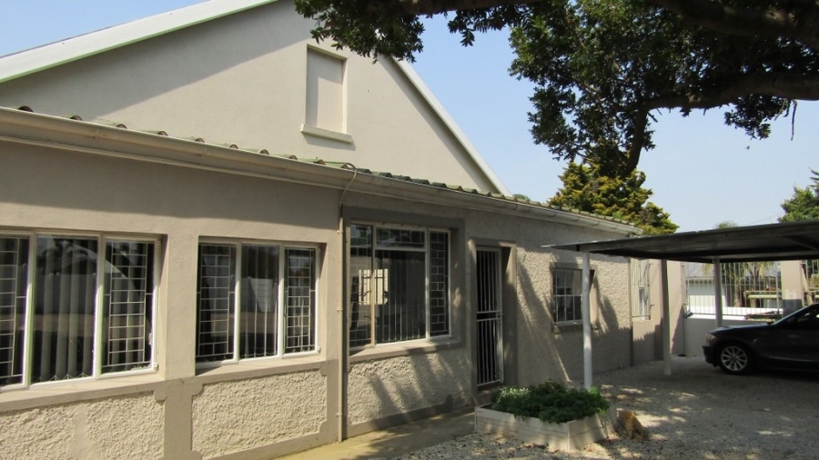 9 Bedroom Property for Sale in Humansdorp Eastern Cape
